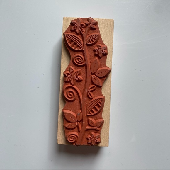 Leaf Branch Border Stamp by  « Hero Arts » - Picture 2 of 6